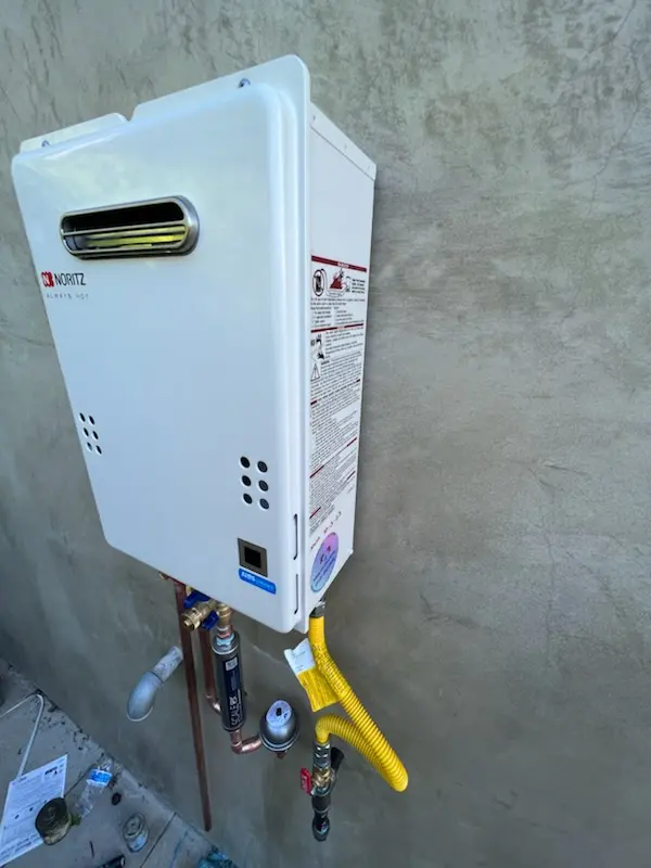 Tankless water heater installation for Parc du Bois homes